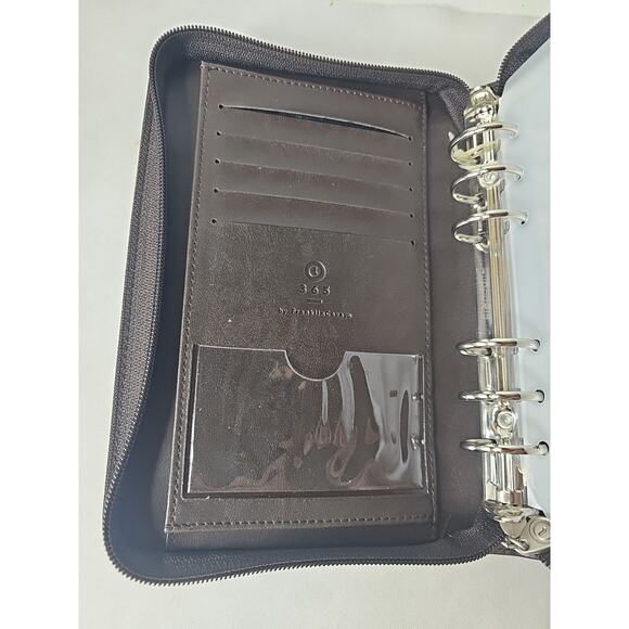 Franklin Covey 365 Brown 6 Ring Zippered Binder w/ Misc Sheets 8.5" x 6" x 1.75" - Picture 3 of 11